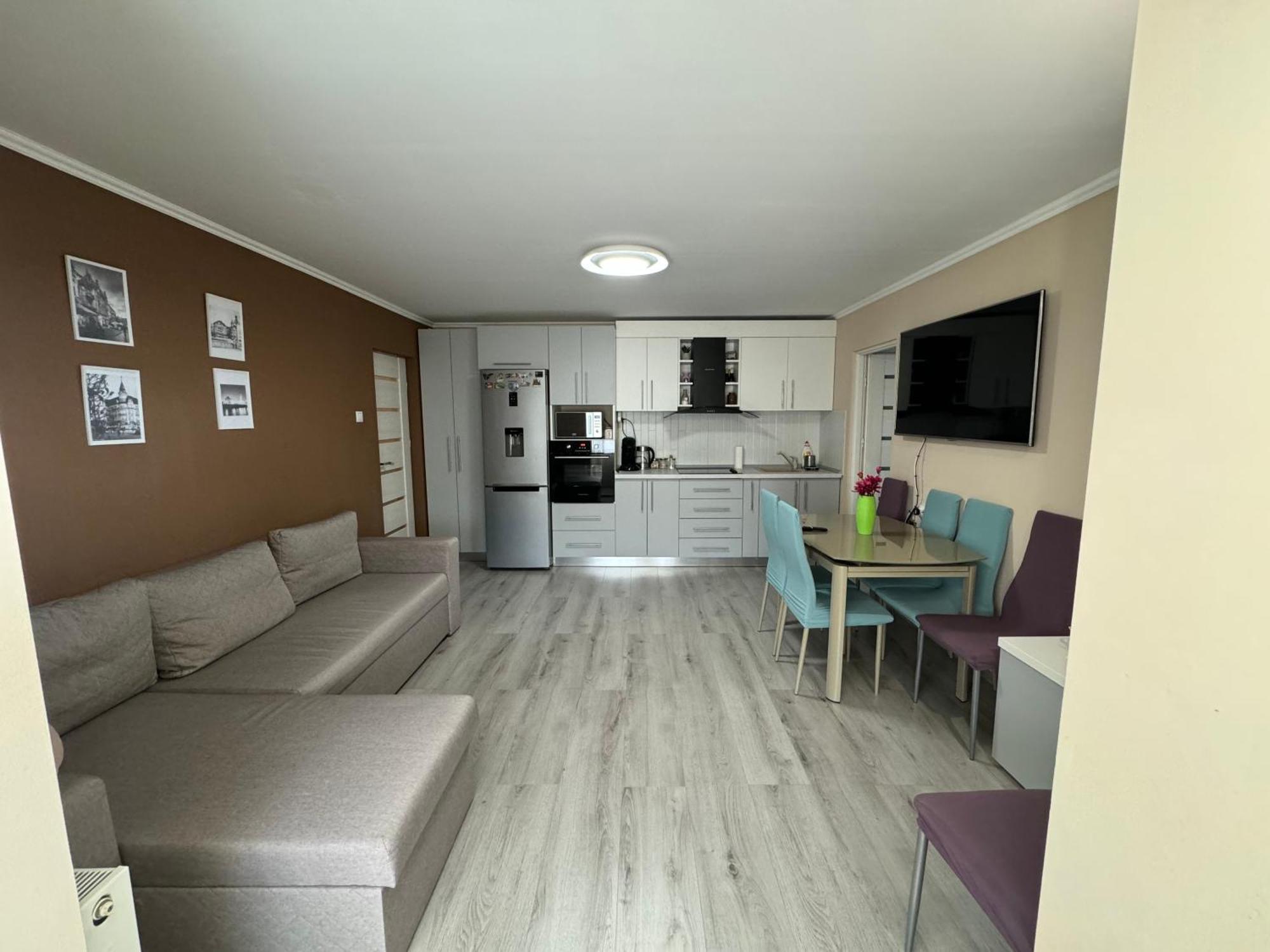 Maya Home Oradea Exterior foto
